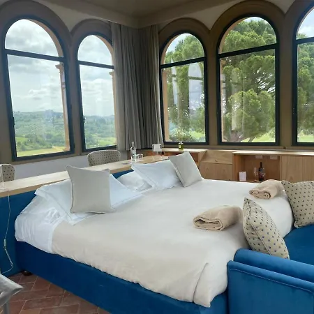 Tenuta Di Sticciano Фермерский дом *